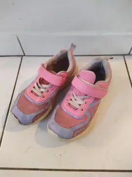 Chaussures Creeks 32 rose
