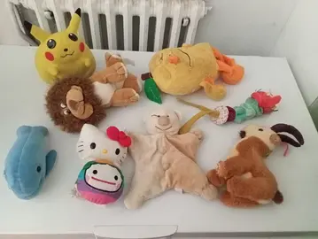 Lot de peluches à recoudre
