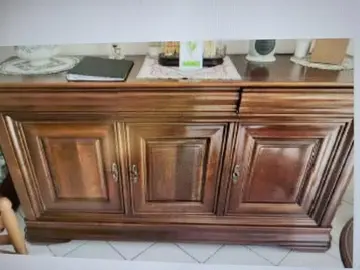 Buffet 3 portes et 3 tiroirs