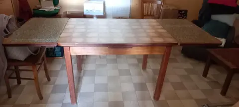 Table en bois