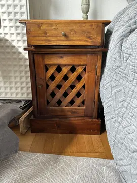 table de chevet en bois indonésien