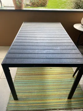 Table de jardin