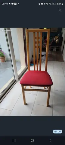 table de salle à manger et chaises
