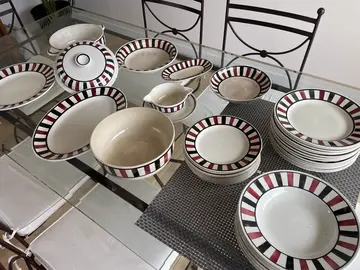 Service à vaisselle