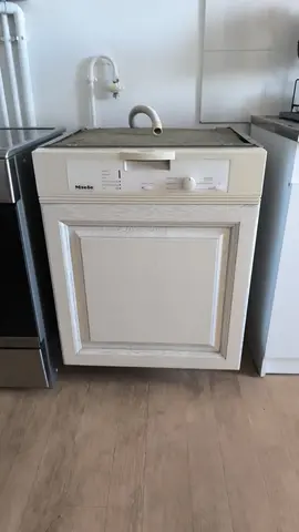lave vaisselle miele