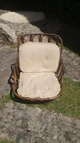 fauteuil pivotant en rotin a renover