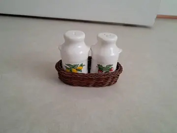 salière et poivrière