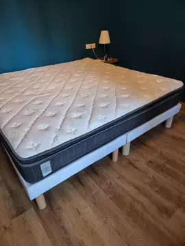 matelas +sommier 200x200 cm