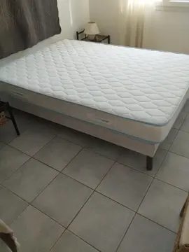 sommier et matelas 140