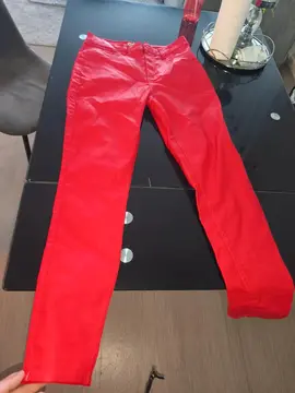 Plusieurs vêtements femme été