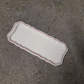 Plateau en plastique - Longueur 41 cm