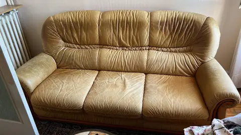 Canapé en cuir + 2 fauteuils