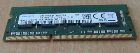 barrette de mémoire (RAM) de 2GO Sodimm PC3L 12800S Samsung