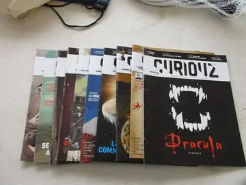 10 numéros CURIOUZ