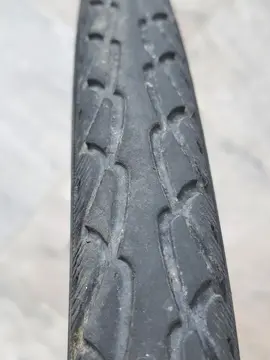 Pneu vélo ville 700x38C