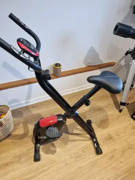 vélo appartement pliable