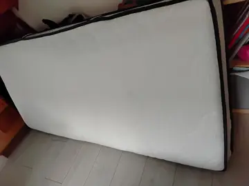 matelas mousse env 17cm épaisseur état 90x190