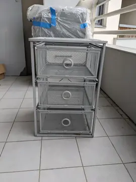 petit meuble à tiroir