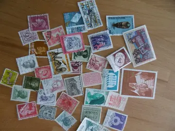 Timbres du monde Lot 58
