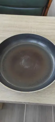 POÊLE