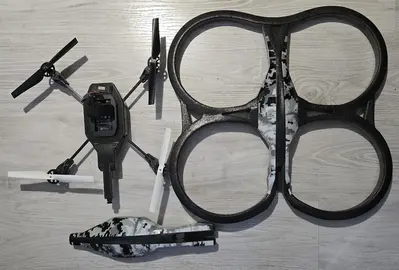 Parrot - Drone Quadricoptère AR.Drone 2.0