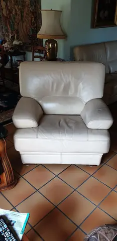 Deux fauteuils