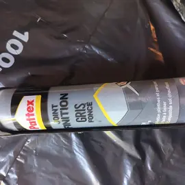 a donner tube joint finition gris foncé