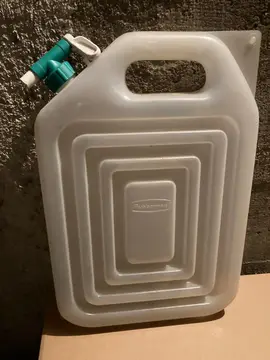 Petit réservoir à eau pour camping