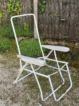 Structure de chaise longue