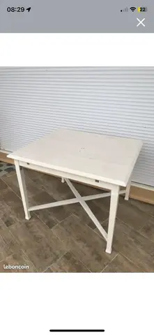 table en bois ancienne et peinte blanche