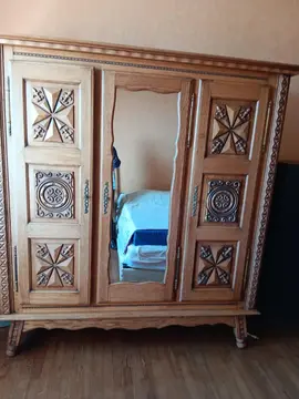Armoire bretonne