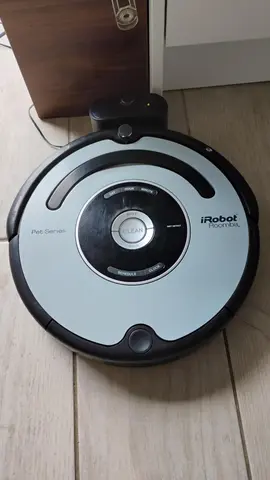 Robot aspirateur IRobot Roomba Pet series