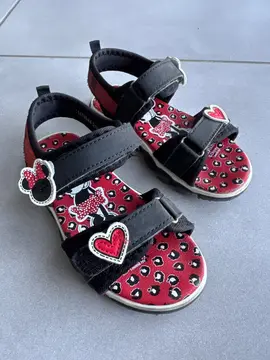 sandales
