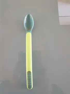 cuillière bébé