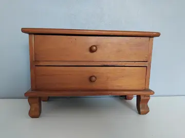 mini meuble à tiroirs