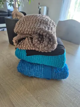 Lot vêtements t.S
