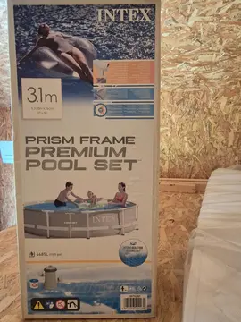 Structure de piscine ronde tubulaire et filtre