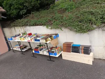 Dons de livres Exposer 11 allés des pommiers a uffheim aujourd'hui et weekend enzo68 Uffheim (Haut-