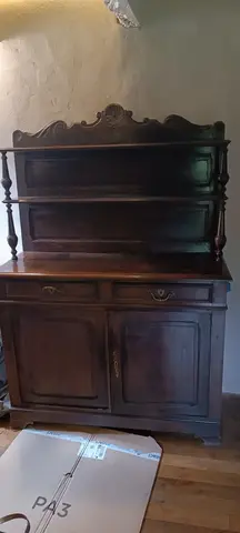 donne meubles anciens à venir chercher sur place