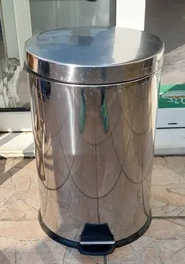 poubelle inox