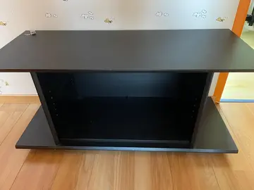 table de salon/TV à roulettes