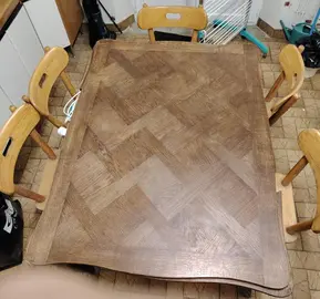 Table et chaises