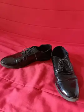 Chaussures à lacets