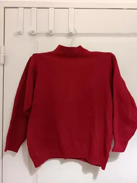 Pull rouge