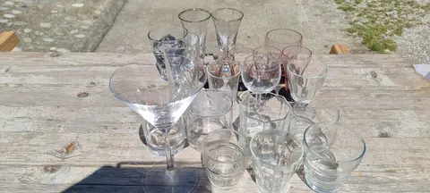 gros lot de verres dépareillés