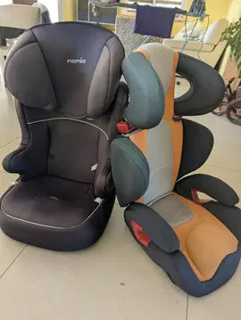 2 sièges auto