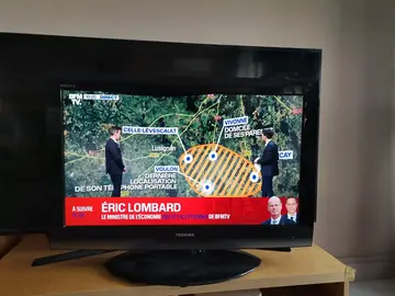 télévison toshiba 80cm