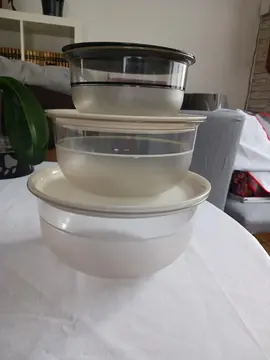 3 saladiers Tupperware