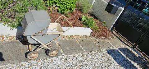 Landau poupée ancien