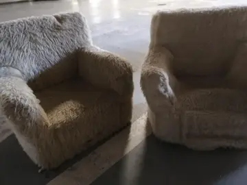 Petits fauteuils pour chats ou petits chiens